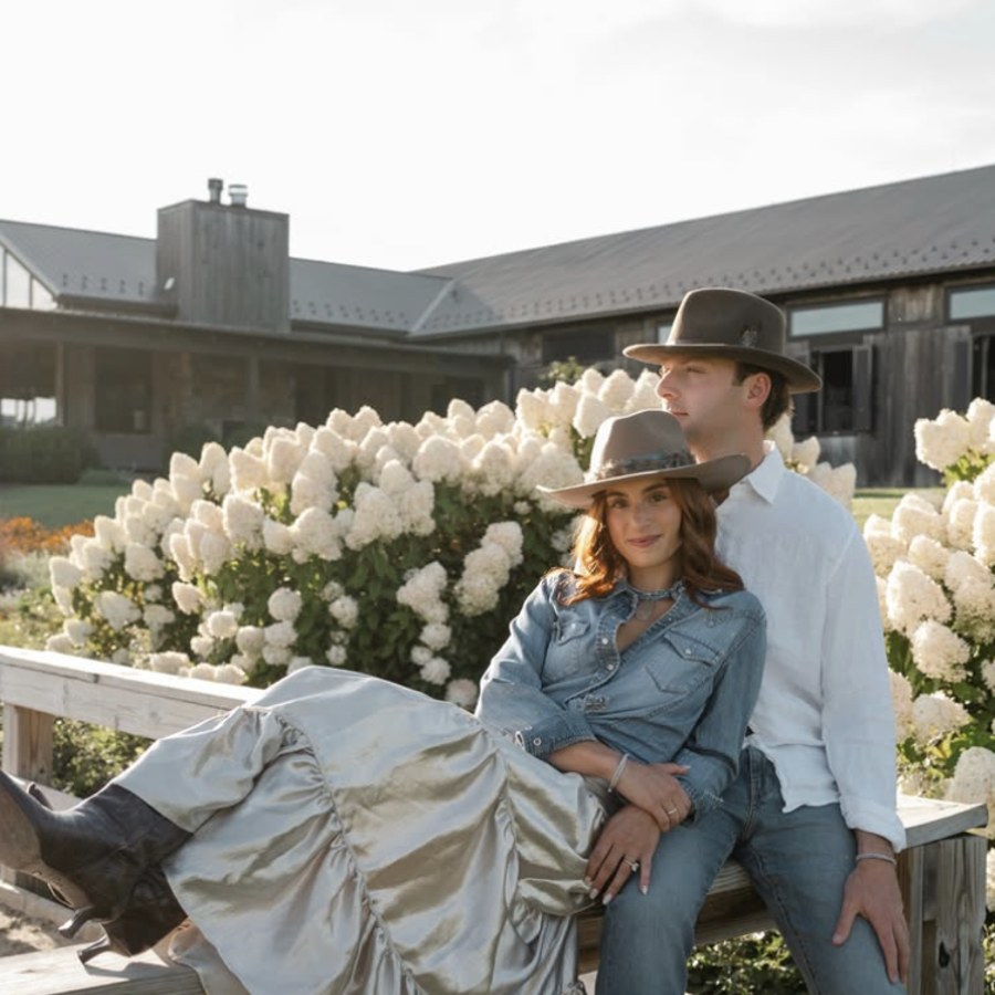 The couple on the fence at The Preserve